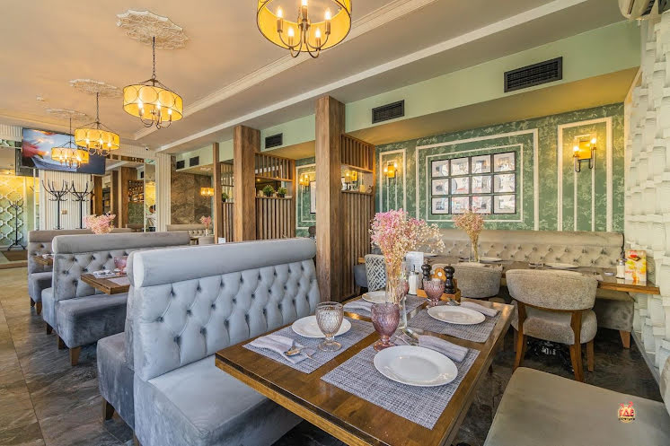 Основной зал в «Галата на Лиговском» фотография №15