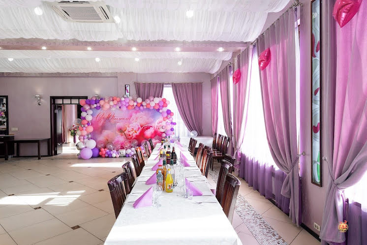 Зал «Сиреневый» в «Сказка» фотография №13