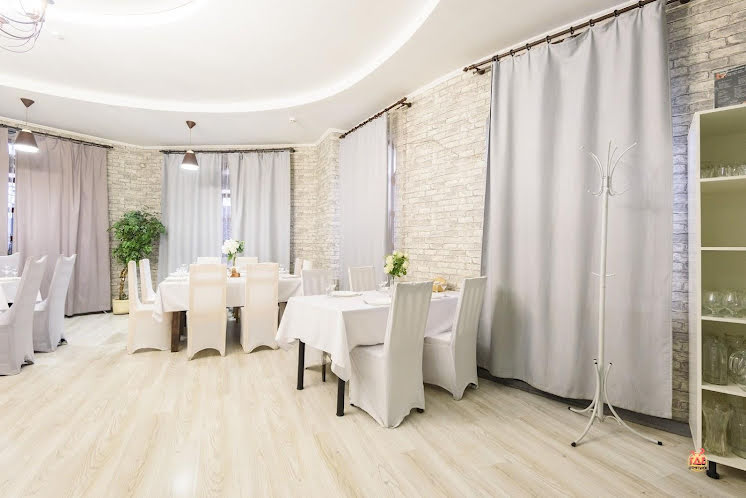 Банкетный зал в «Три тополя» фотография №14