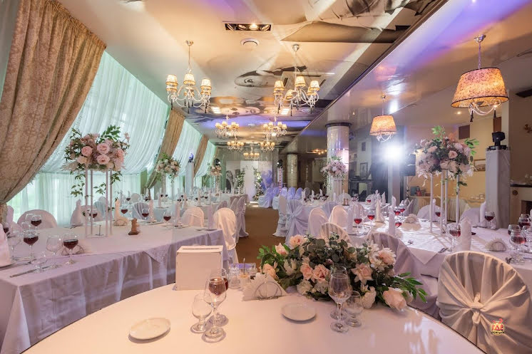 Банкетный зал «Ривьера» в «Александровский сад» фотография №6