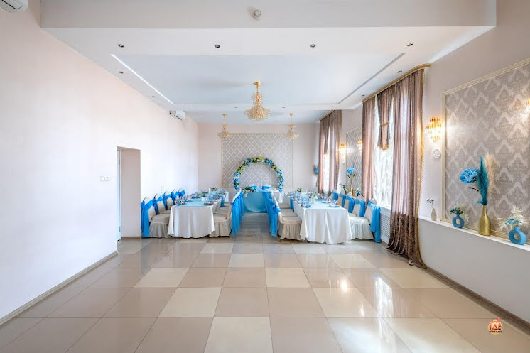 Лувр в «Бон Суар» фотография №5