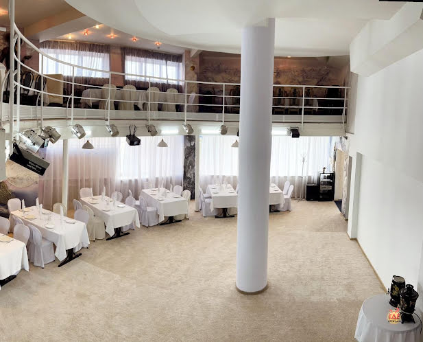 Зал «Седьмое небо» в «Седьмое небо» фотография №18