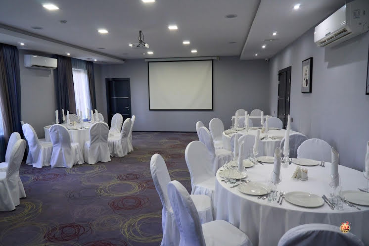 Банкетный зал в «Аквамарин» фотография №17