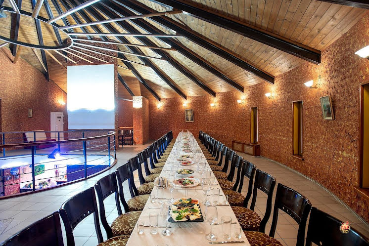 Банкетный зал 2 этажа  в «Хижина» фотография №12