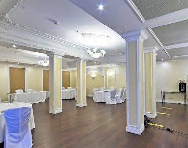  ресторан CORT INN Nizhny Novgorod City Center