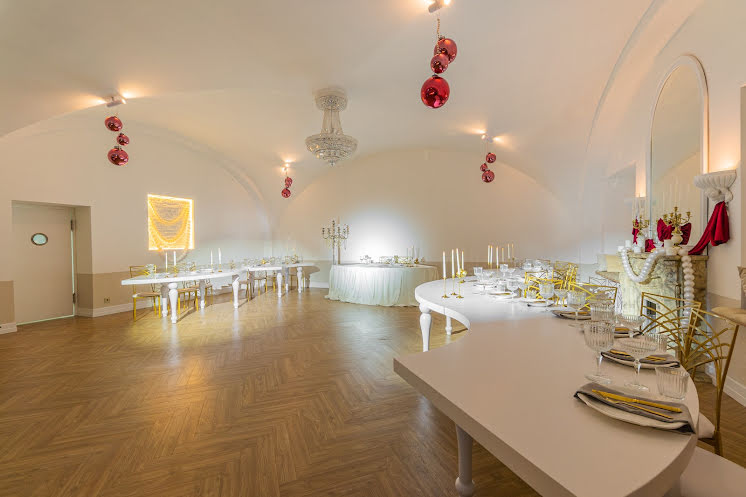 Основной зал в «на Балах» фотография № 1