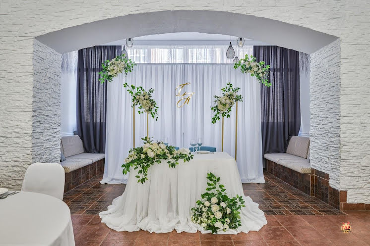 Основной зал в «Ника на Лермонтова» фотография №3