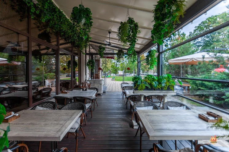 Летняя веранда в «ГорPark» фотография №2