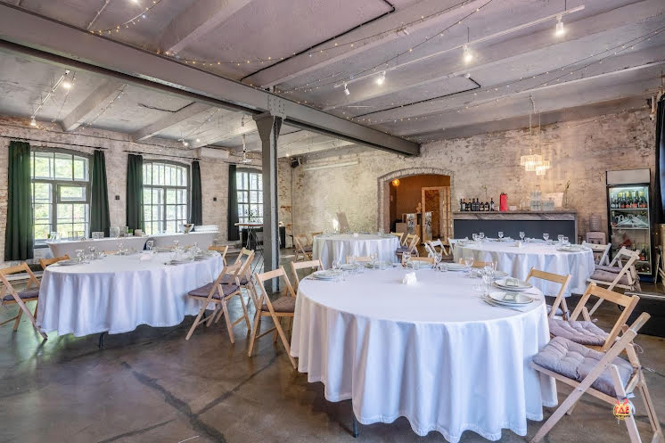 Основной зал  в «SoldOut» фотография №9