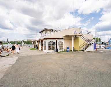  ресторан Коматек