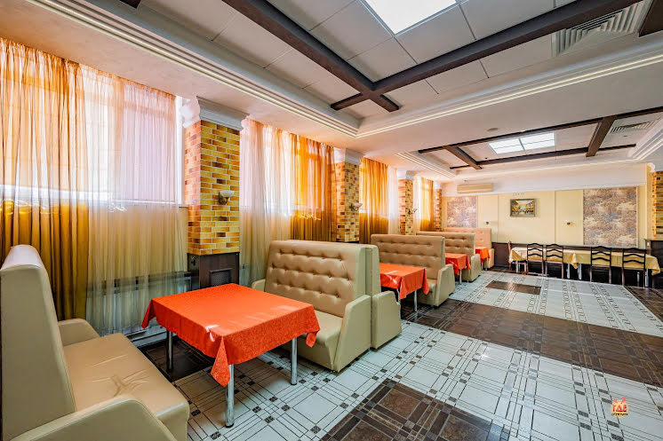 Зал на 150 человек в «Белая ворона» фотография №12