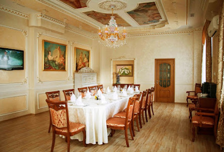 Малый зал в Малый зал