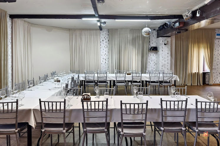 Каминный зал в «Особняк» фотография №10