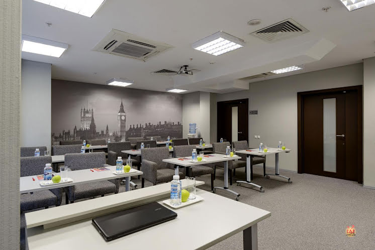 Конференц-зал «Январь» в «Gorskiy city hotel» фотография №2