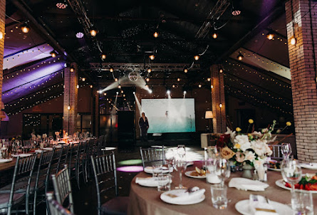 Большой зал в Малый зал