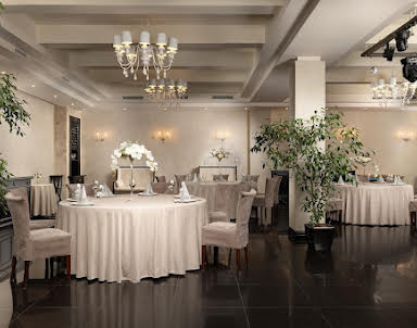  ресторан Времена года в Парке Горького