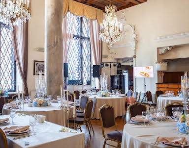  ресторан Hilton Moscow Leningradskaya