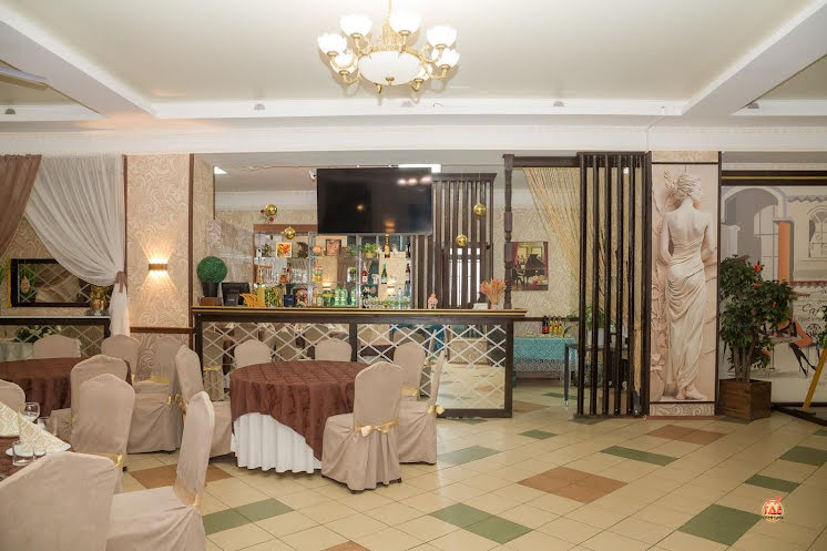 Большой банкетный зал в «Наши Люди» фотография №17