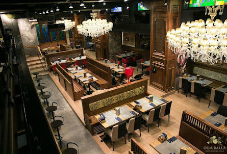 Зал "Поляна" в Зал "Хижина"