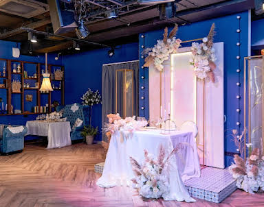  ресторан Еда и Миръ