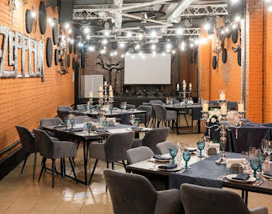 Новый год в 9PARROTS