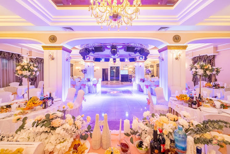 Зал на 180 человек в «Аш Хауз» фотография №11