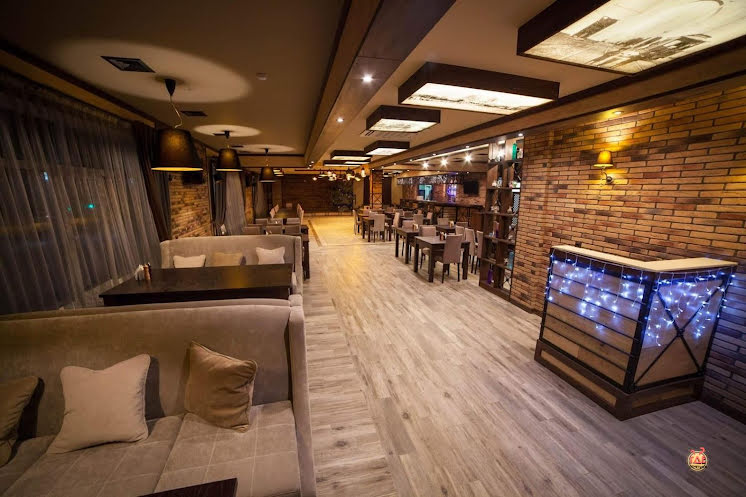 Основной зал в «Южные ворота» фотография №4