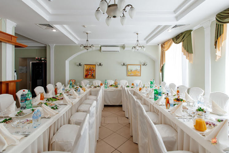 Ресторан «Березовая Роща» в «Тверь Парк Отель» фотография №12