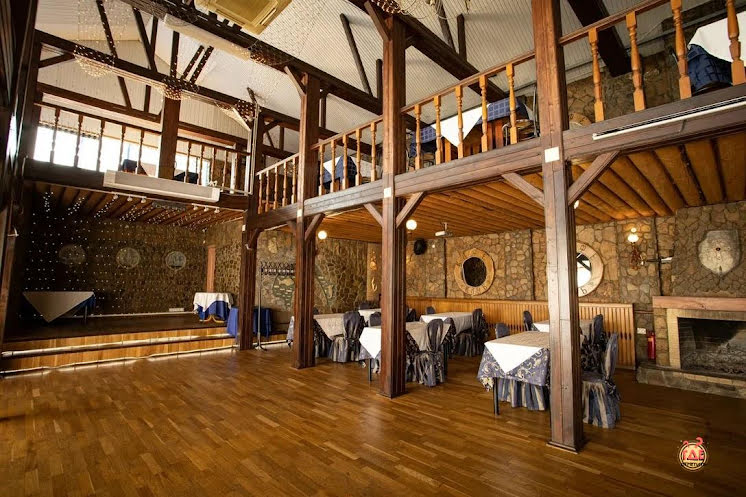 Зал на 250 человек в «Кафе-Клуб» фотография №12