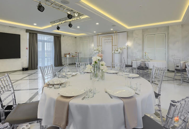 Банкетный зал в «Вилла София» фотография №14