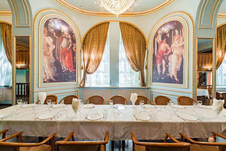 Основной зал в «Визит клуб» фотография №3