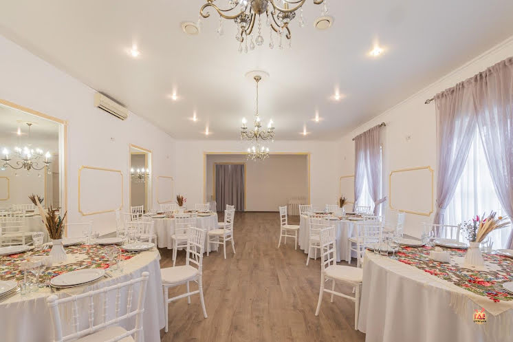 Большой банкетный зал  в «Старая Мельница» фотография №17