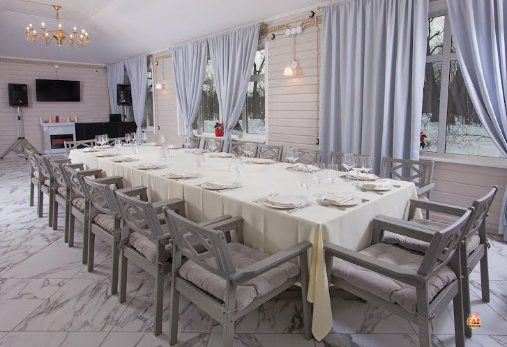 Веранда «Царская Трапеза 1 этаж» в «Усадьба «Гребнево»» фотография №5