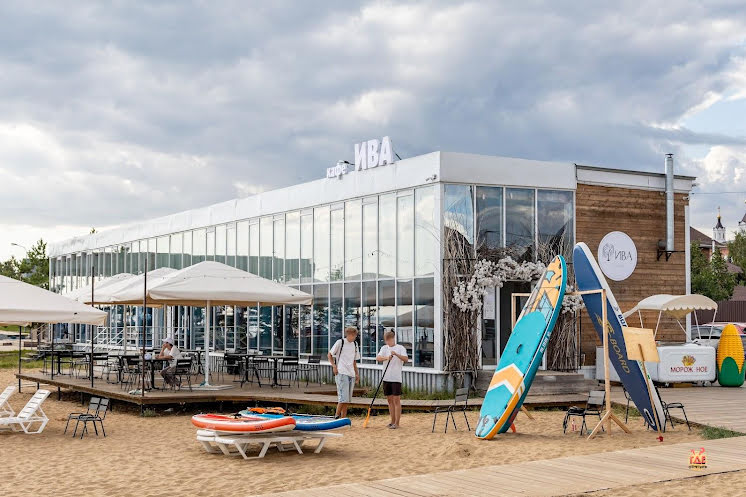 Основной зал в «Ива» фотография №8