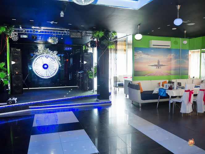 Нижний зал в «Pilot» фотография №14