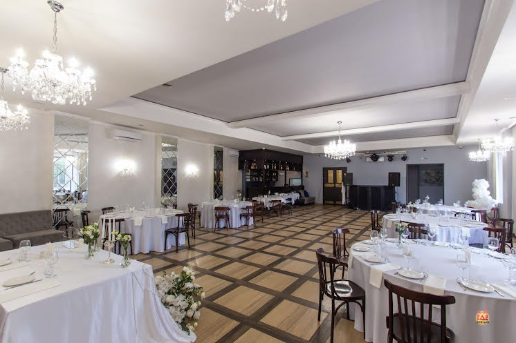 Основной зал в «Булыгин» фотография №6