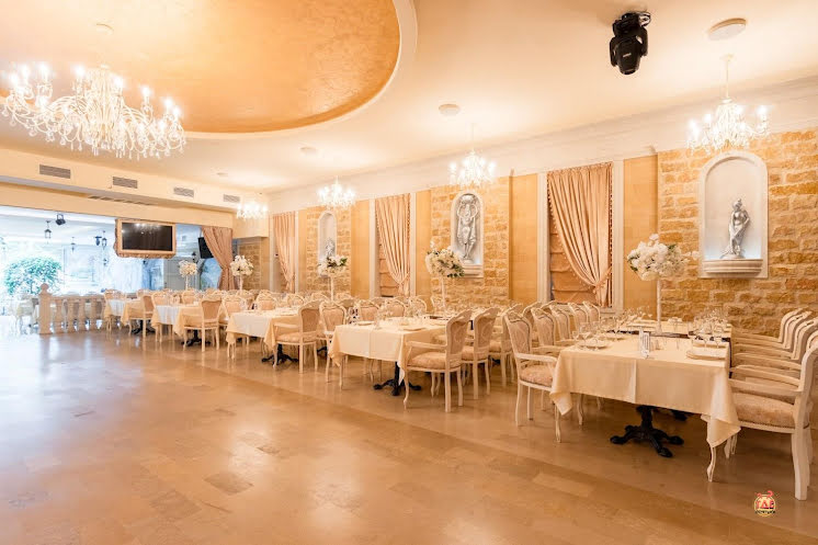 Греческий зал "Greek Hall" в «NewsPub» фотография №10