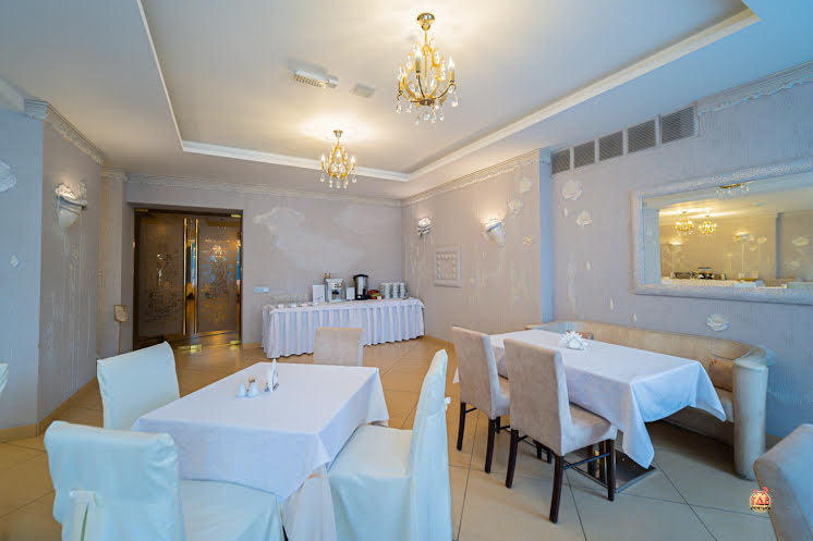 Малый банкетный зал в «La Rose D’or» фотография №4