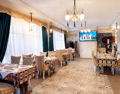  ресторан Регистан