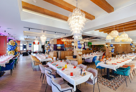 Основной зал  в Веранда 