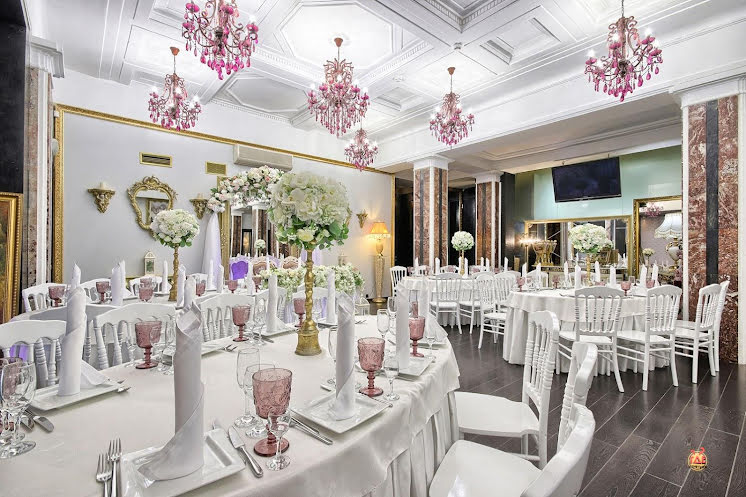 Зал "Ампир" в «Le Glamour» фотография №2