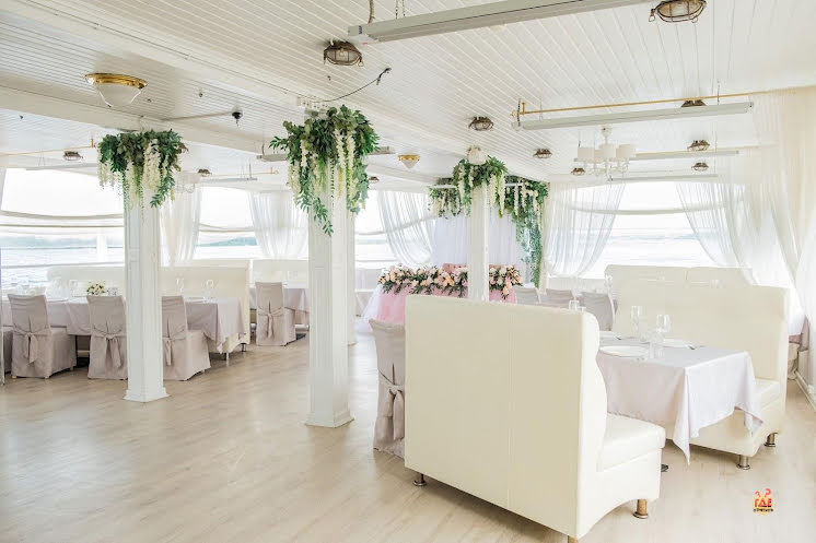 Зал «Белый» в «Белуга на Волге» фотография №5