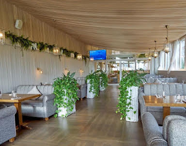  ресторан Плюшкин