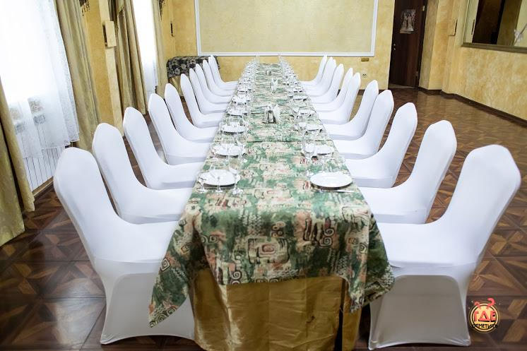 Зал «Золотой» в «Сибирская трапеза» фотография №5