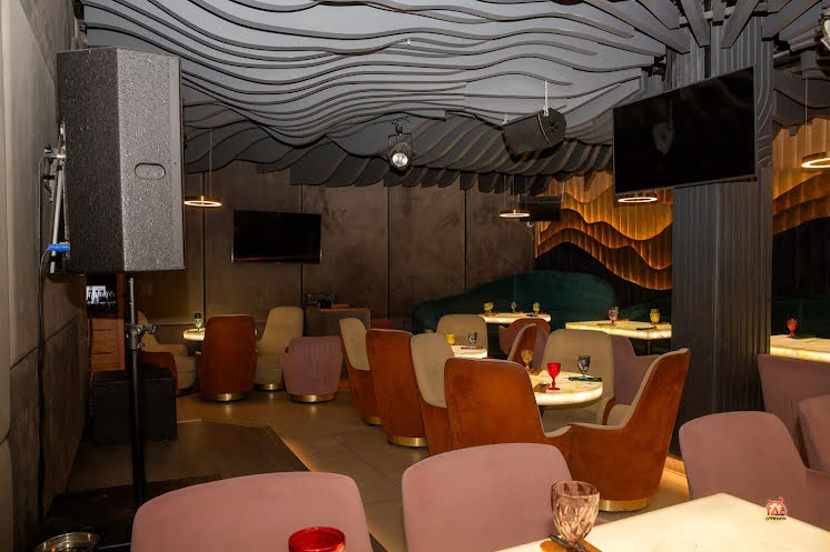 Караоке-зал «Оазис» в «Сайёра» фотография №2