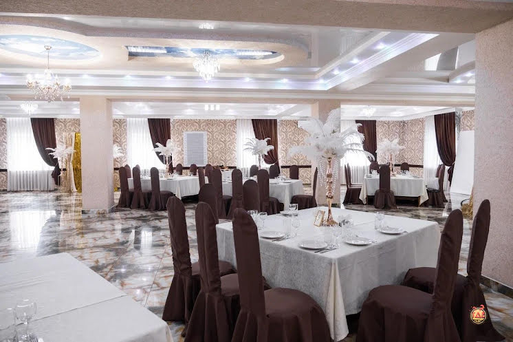 Зал на 300 человек  в «Вечерний Баку» фотография №2