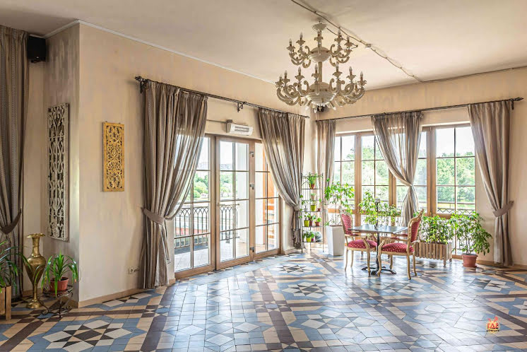 Банкетный зал в «Дюшес Зеленоград» фотография №5