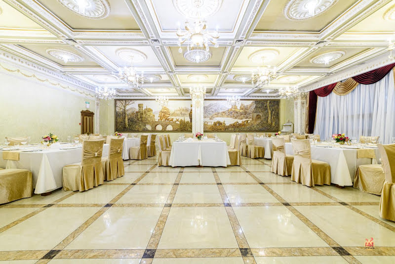 Император фотография №12