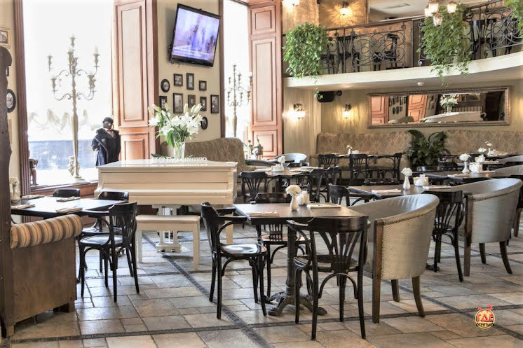 Зал «Рояль» в «Сенполия» фотография №17