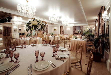 Зал «Императорский» в Зал «Императорский»